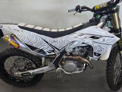 2024 Kawasaki KX450 White