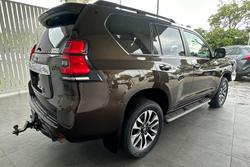 2021 Toyota Landcruiser Prado VX