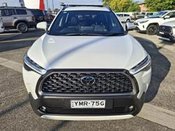 2024 Toyota
                Corolla Cross GXL