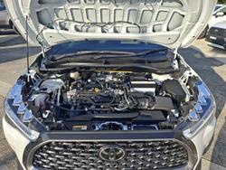 2024 Toyota
                Corolla Cross GXL