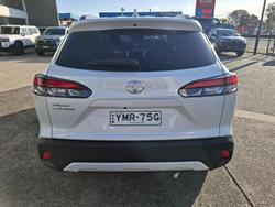 2024 Toyota
                Corolla Cross GXL