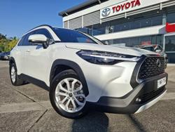 2024 Toyota
                Corolla Cross GXL