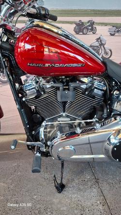 2025 Harley-davidson FXBR BREAKOUT (117) BRILLIANT RED