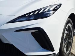 2024 MG MG4 Excite 51 125kW MEH32 MY25 Dover White