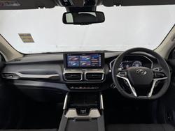 2025 LDV D90 Executive