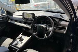 2021 Mitsubishi Outlander LS