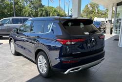 2021 Mitsubishi Outlander LS