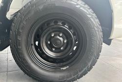 2017 Toyota Hilux SR