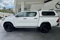 2017 Toyota Hilux SR