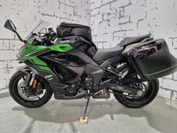 2024 Kawasaki Ninja 1000SX Ninja Black