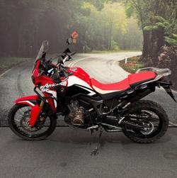 2016 Honda CRF1000L AFRICA TWIN RED/WHITE