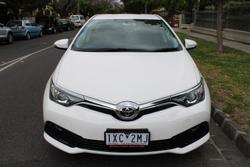 2018 Toyota Corolla Ascent ZRE182R Glacier White