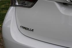 2018 Toyota Corolla Ascent ZRE182R Glacier White