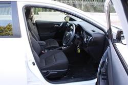 2018 Toyota Corolla Ascent ZRE182R Glacier White
