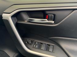 2023 Toyota RAV4 GXL