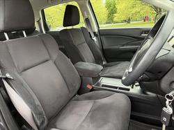 2013 Honda
                CR-V VTi