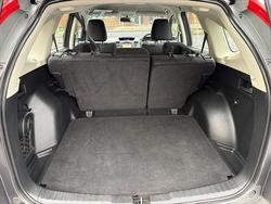 2013 Honda
                CR-V VTi