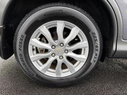 2013 Honda
                CR-V VTi