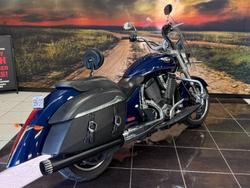 2011 VICTORY CROSS ROADS BLUE