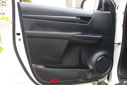 2022 Toyota Hilux SR GUN126R 4X4 Dual Range Glacier White