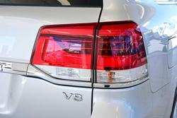 2021 Toyota Landcruiser VX