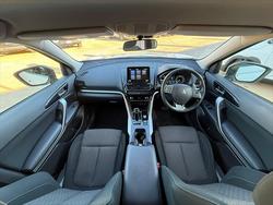 2023 MITSUBISHI Eclipse Cross ES