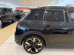 2025 MINI Cooper S Classic