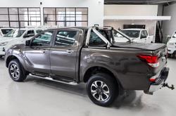 2016 Mazda BT-50 XTR Hi-Rider UR 4x2 Titanium Flash