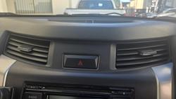 2019 Nissan Navara RX