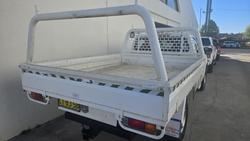 2019 Nissan Navara RX