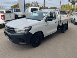 2018 Toyota Hilux Workmate GUN122R 4x2 Glacier White