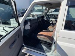 2022 Toyota Landcruiser Workmate VDJ79R 4X4 Dual Range French Vanilla