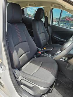 2025 Mazda 2 G15 Evolve