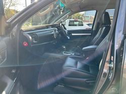 2017 Toyota Hilux SR5 GUN126R 4X4 Dual Range Graphite
