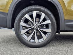 2025 SKODA Kodiaq 140TSI Select PS MY25 4X4 Bronx Gold