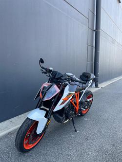 2018 KTM 1290 Super Duke R Super Duke Orange