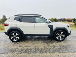 2025 Renault Duster Techno