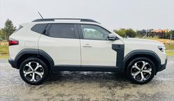 2025 Renault Duster Techno