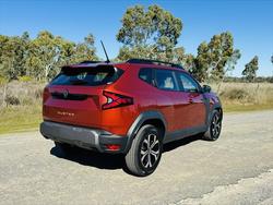 2025 Renault Duster Evolution