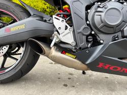 2023 Honda CBR650R Red