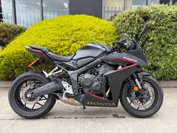 Honda CBR650R