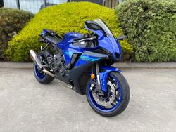 2024 Yamaha YZF-R1 Blue