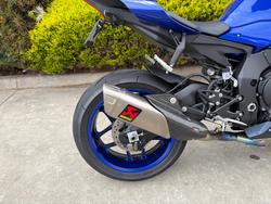 Yamaha YZF-R1