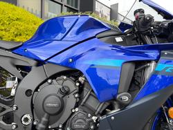 2024 Yamaha YZF-R1 Blue