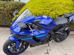 2024 Yamaha YZF-R1 Blue
