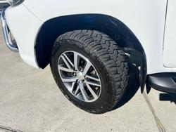 2016 Toyota Hilux SR5