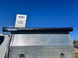 2016 Toyota Hilux SR5