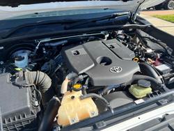 2016 Toyota Hilux SR5