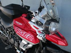 2019 Triumph TIGER 800 XCA RED