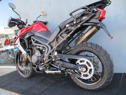 2019 Triumph TIGER 800 XCA RED